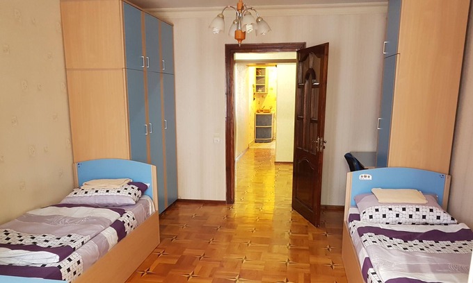 Nasimi Apartment | Superhost! 3 rooms .15 min walk to heart of center