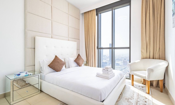 Bur Dubai Apartment | Superhost Elegant 3BR Burj Khalifa View