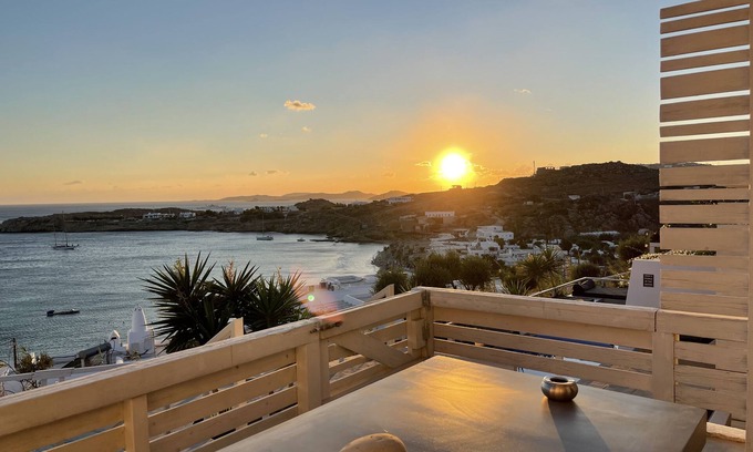 Paradise Apartment | Superior Apartment 13-Sea View, Shared Infinity Pool, Gym, Pool-Bar