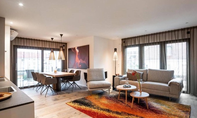 Singen Apartment | Superior apartment, 60-65 sqm, 1 bedroom, loggia, max. 5 persons