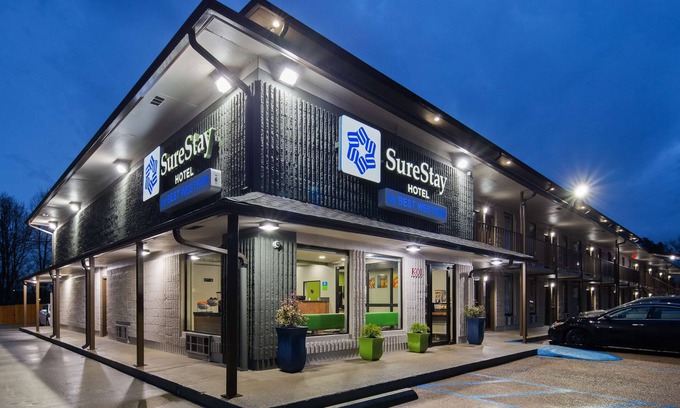 Jasper Hotel | SureStay Hotel by Best Western Jasper