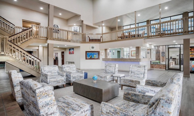 Greenwood Hotel | SureStay Plus Hotel by Best Western Greenwood