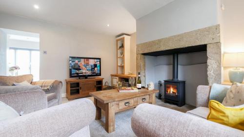 Hexham House | Swallowship Cottage