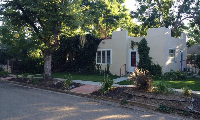 Mapleton Hill Apartment | Sweet Mapleton Hill Bungalow with Outdoor Patio and Private Entrance-