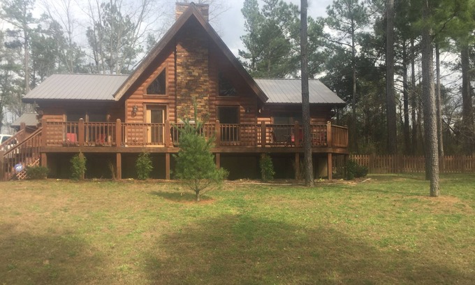 Falls of Rough Cabin | Swiftwater - Secluded Log Cabin