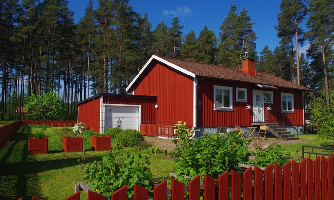 Hjaltevad House | Syllis Hus - Family-friendly Swedish house in Småland near Vimmerby