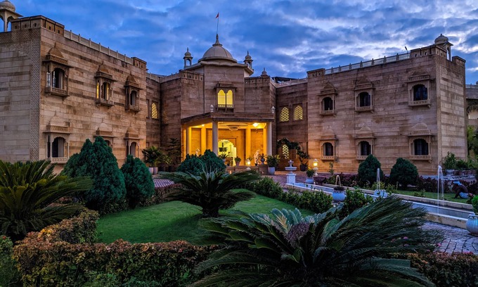 Khajuraho Hotel | Syna Heritage Hotel