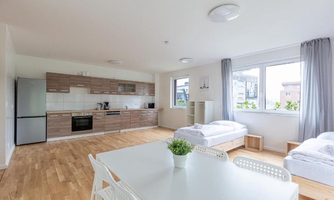 Bergisch Gladbach Apartment | T&K Apartments - Bergisch Gladbach - 4 Comfortable Apartments - 18 min to Fair Messe Cologne