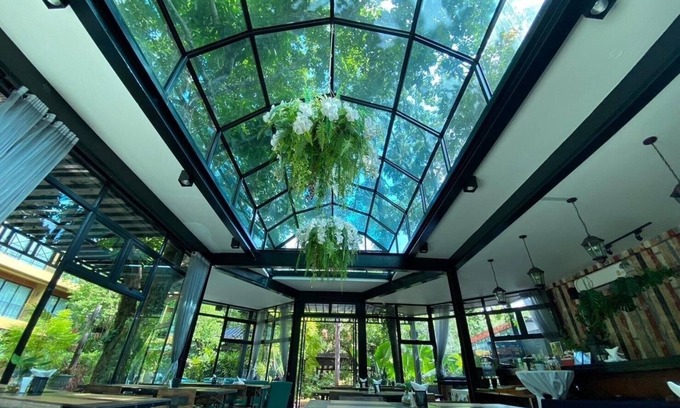 Buriram Hotel | T-Rex Buriram Boutique Hotel