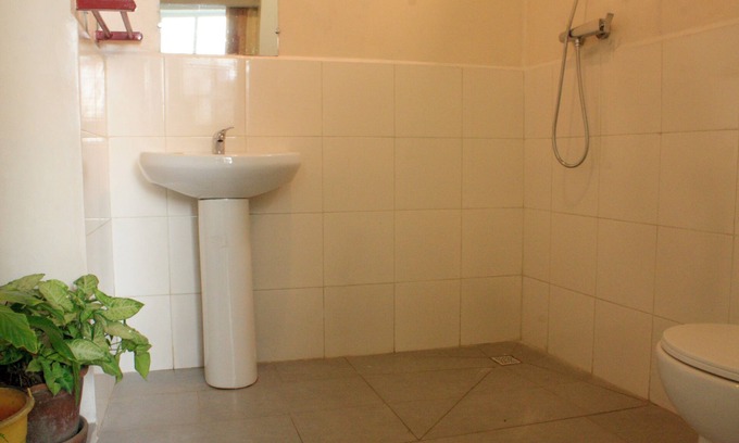 Antananarivo Avaradrano Apartment | T2 apartment of 45m² - furnished and equipped in Ambohijatovo, Antananarivo