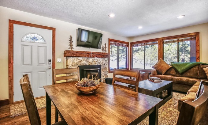 Truckee Condo | Tahoe Donner Condo on the Creek