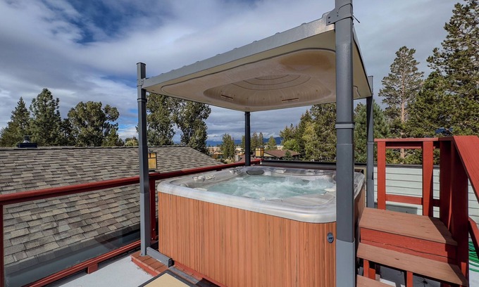 Tahoe Keys House | Tahoe Keys Landing: Rooftop Hot Tub, Boat Dock