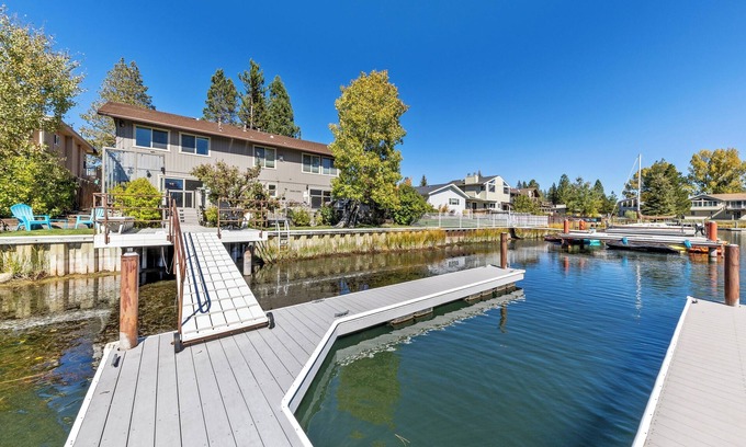 Tahoe Keys House | Tahoe Keys Villa - Pool Table, Sauna, Dock, Hot Tub, A/C