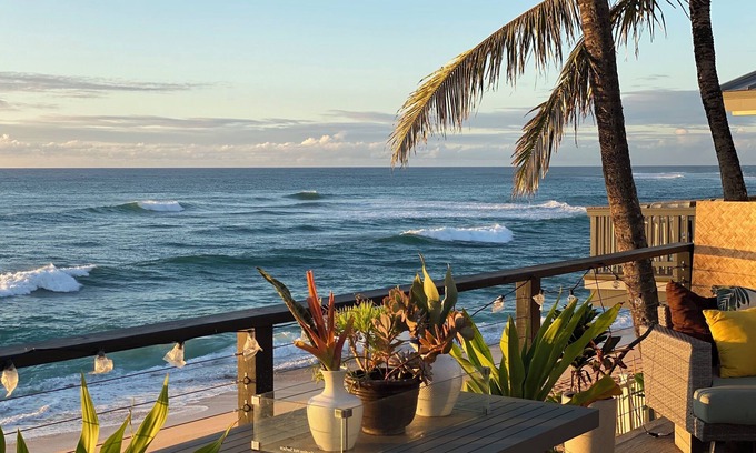 Pupukea House | Take A Break & a Breathe at Rocky Point