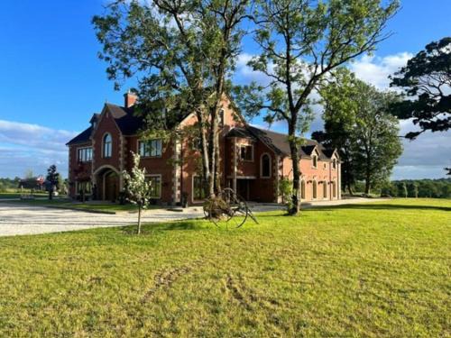 Omagh House | Tara Manor - Family gathering's & hen parties