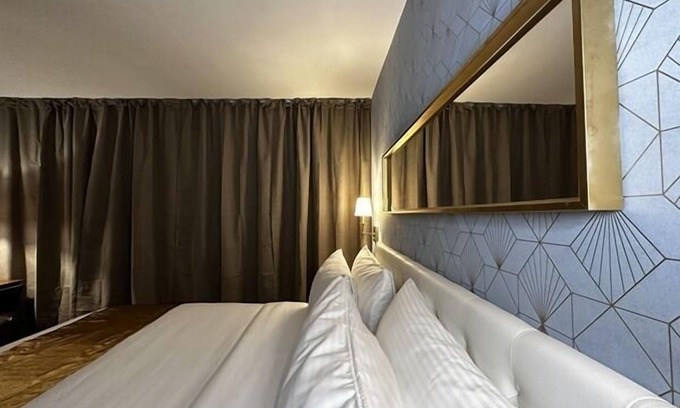 Overtown Hotel | TB Hotel Downtown Miami - Superior King Room