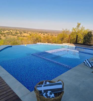 Bela-Bela Ski Chalet | Tebuah Private Lodge, Mabalingwe