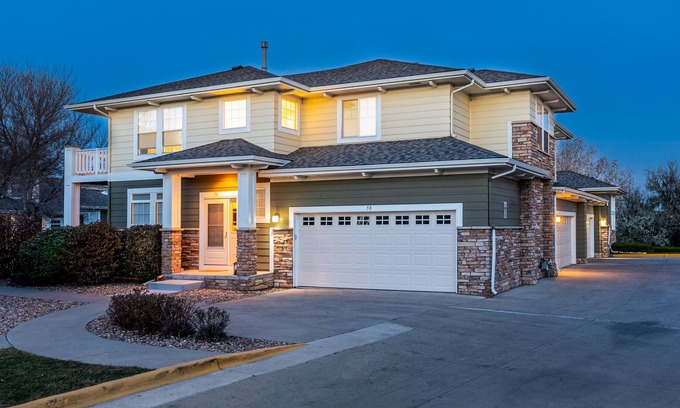 Northglenn Condo | Temporary home serene, peaceful, bright, and beautiful 15 minutes to Denver.