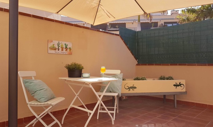 Callao Salvaje Apartment | Tenerife lizards- beachfront duplex in the very first line - spacious, luxury