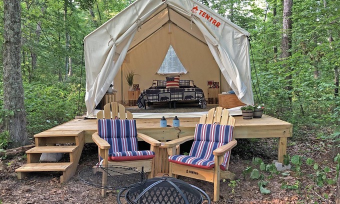 Dickson RV Rental | Tentrr Signature Site - Resurrection Ridge Retreat