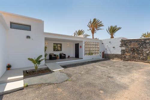 Ajuy House | Ternemoyschool