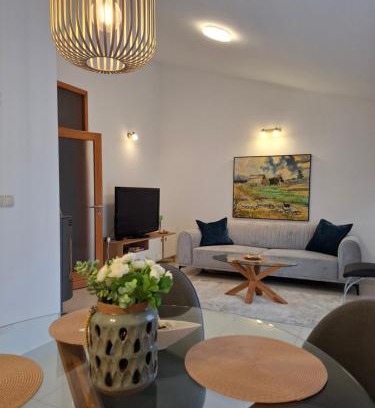 Siroki Brijeg Apartment | Terrace Apartmani