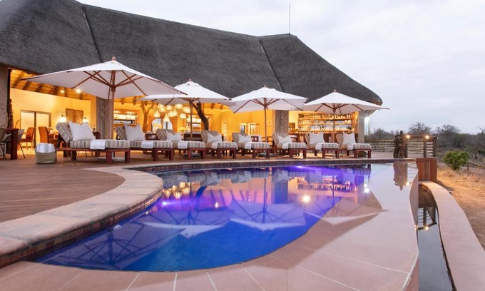 Thorny Bush Game Reserve Cabin | Thabamati Luxury Tented Camp