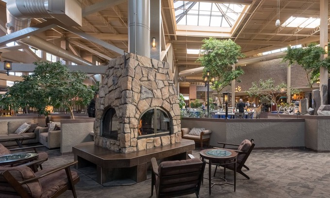 Briargate Hotel | The Academy Hotel Colorado Springs