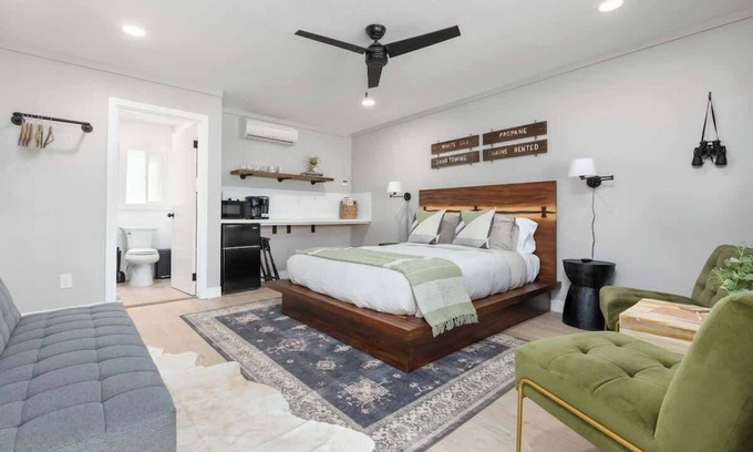 Three Rivers Apartment | The Atwell at the Sequoia Motel