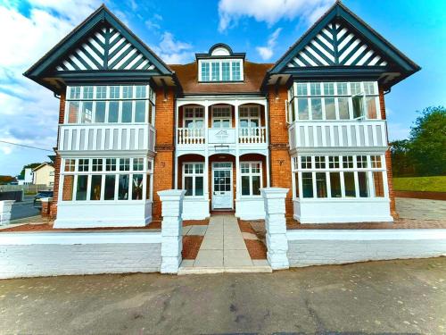 Southwold Hotel | The Bay Hotel