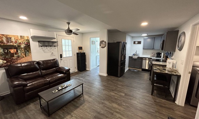 Jasper Apartment | The Bear Den - Jasper GA