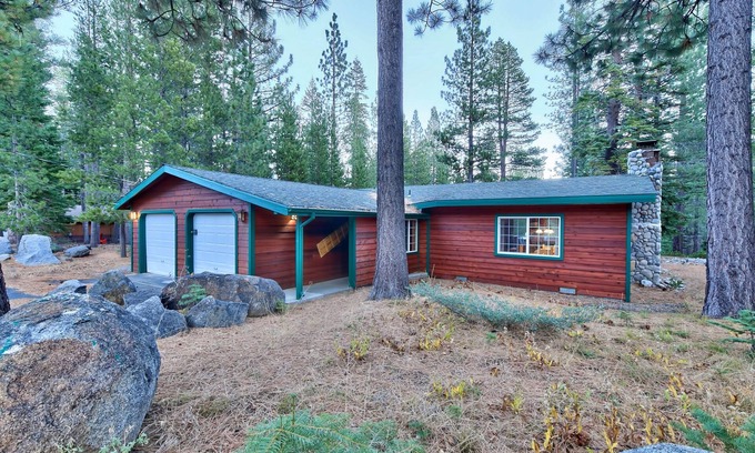 North Upper Truckee House | The Bear's Den Cabin set on a huge lot, lots of room to play!