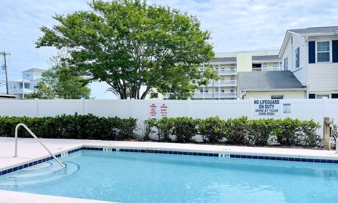 Atlantic Beach Apartment | The best location, amazing Ocean View 7BR, pool