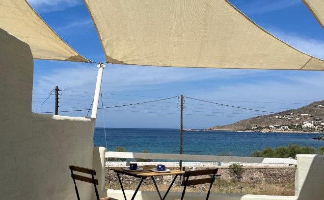 Posidonia Apartment | The Black Pig Studios