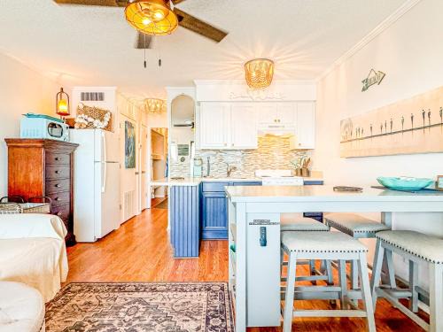 North Myrtle Beach House | The Blue Pearl Oceanfront Modern at Sea Cabin w Pool