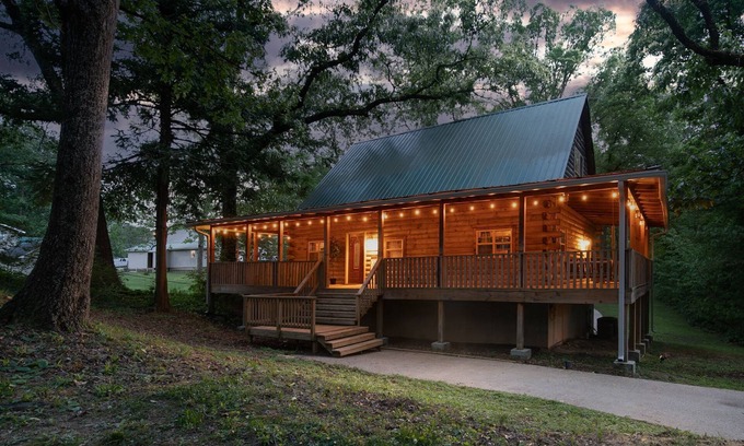 Crestline Heights Cabin | The Cabin of Birmingham