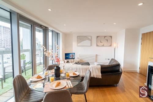 Canning Town Apartment | The Canning Comfort