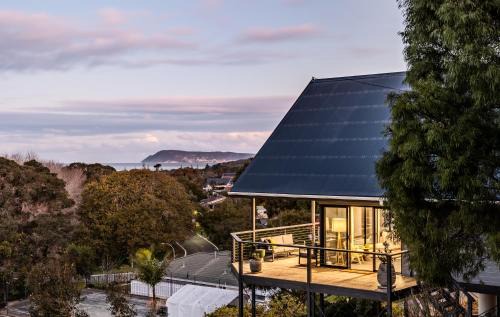 Mira Mar House | The Canopy