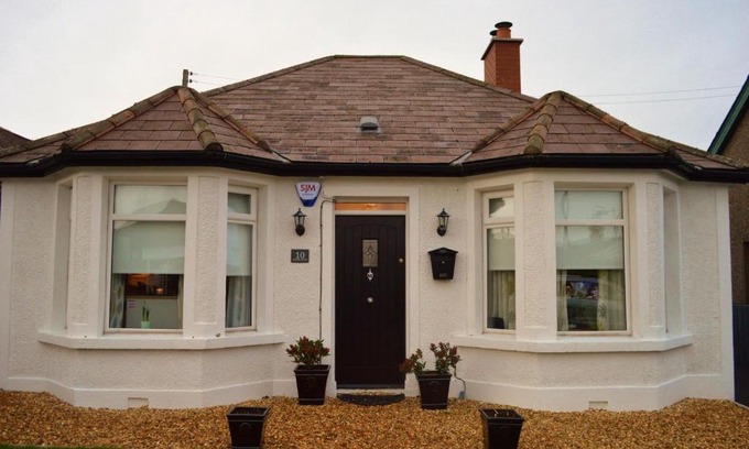 Cushendall House | The Captains Cottage, Cushendall