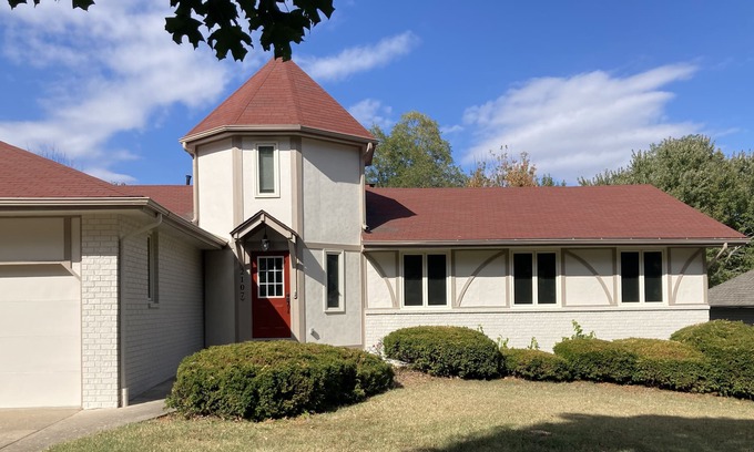 Springfield House | The Castle at Camorene