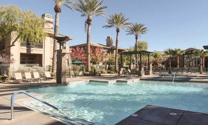 Spring Valley Villa | The Cliffs at Peace Canyon, beautiful 2 bedroom!