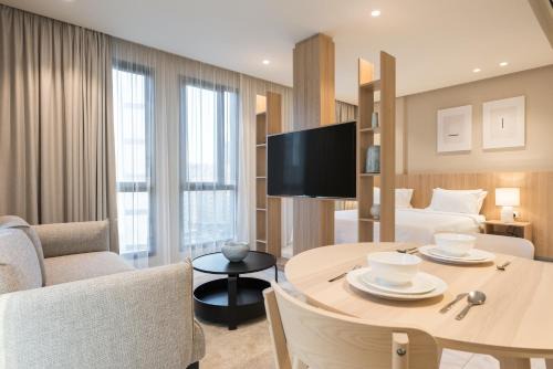 Salmiya Hotel | The Code Residence - ذا كود ريزيدنس