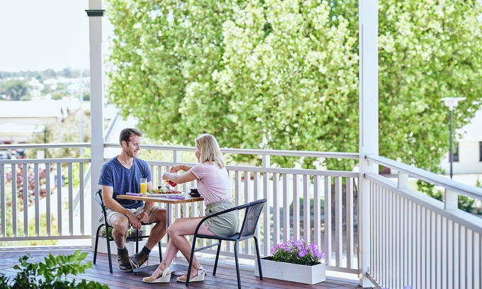 Collie Hotel | The Colliefields