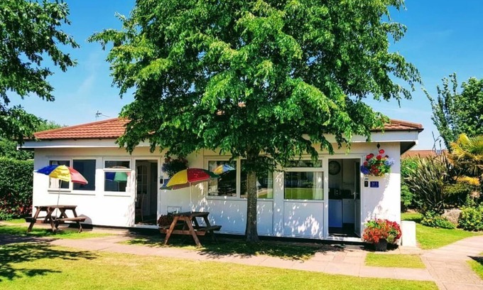 Dawlish Warren House | The Cove Chalet in Dawlish Warren, sleeps 4