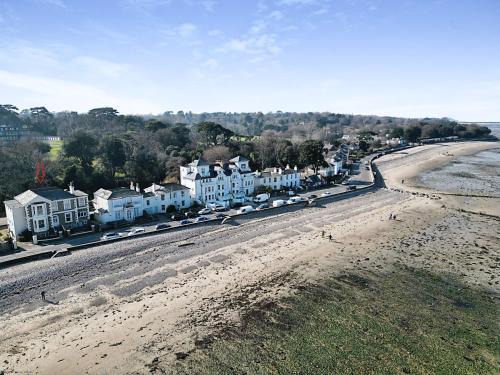 Seaview House | The Cove