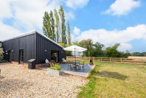 Martlesham Heath House | The Cowshed