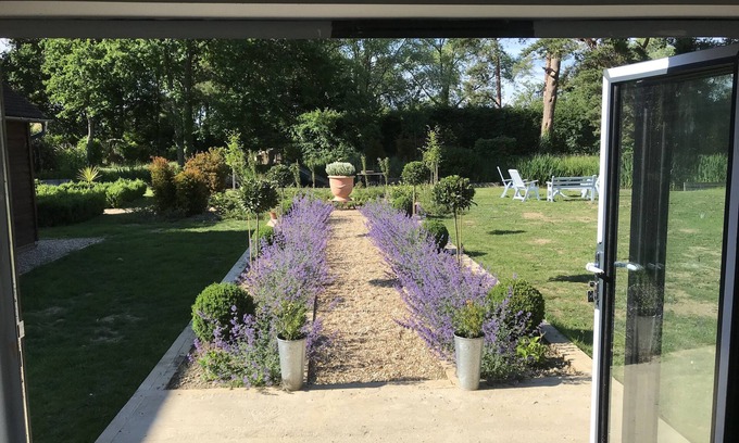 Tenterden House | The Cowshed, Luxury Barn Conversion, Tenterden