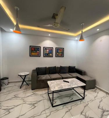 Gulshan-e-Iqbal Apartment | The Cozy 2BR APT at Gulshan Iqbal 13-E