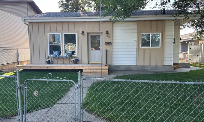 Bismarck House | The Cozy Nest