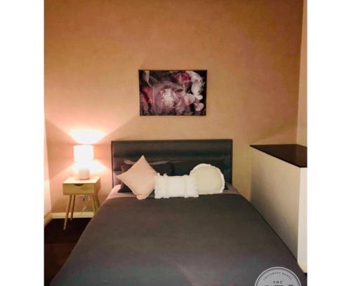 Grenfell Apartment | The Cri on Main